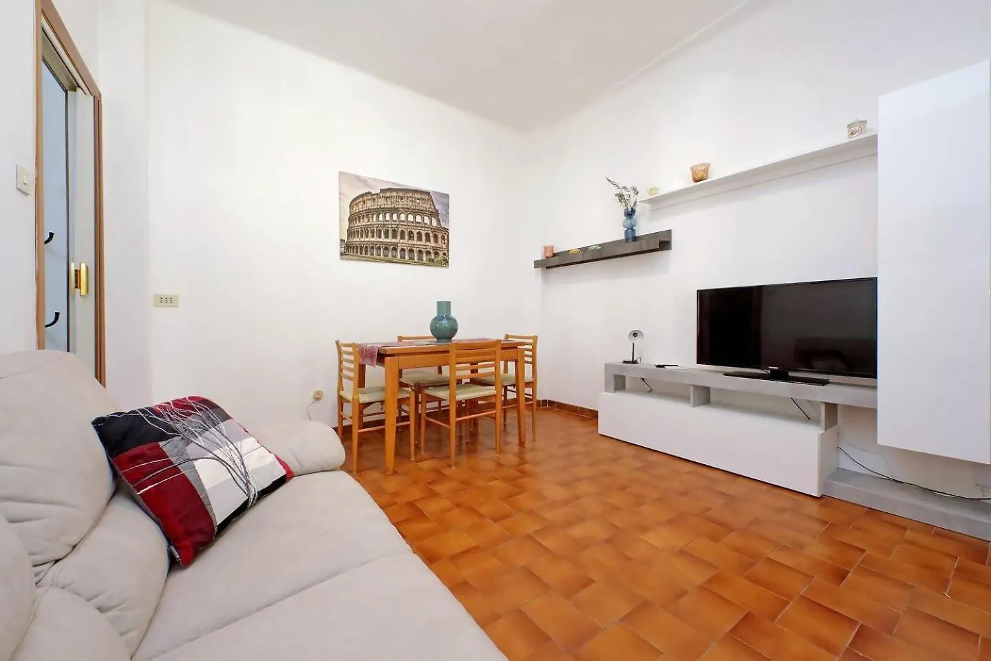 Garbatella Place Rom 0*,  Italien